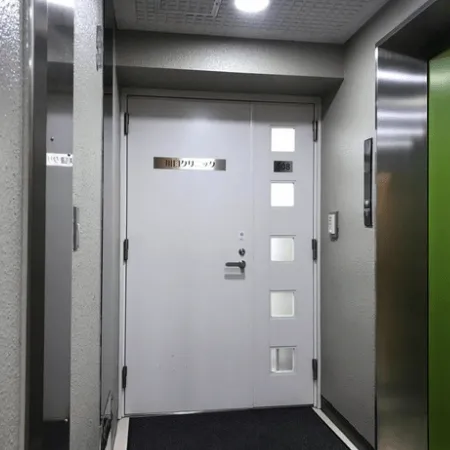 川口クリニックの都度払いの医療脱毛を受ける際の店内入り口