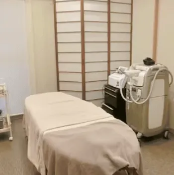 かおるクリニックの都度払いの医療脱毛を受ける施術室