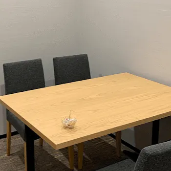 レジーナクリニック 両国付近1院の都度払いの医療脱毛を受ける前のカウンセリングルーム