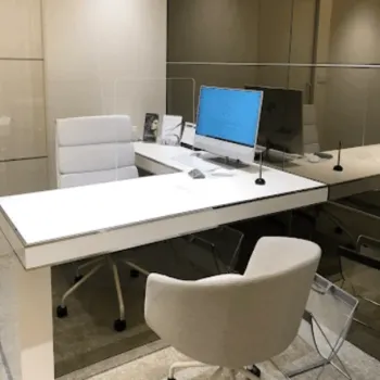 オジスキンクリニックのジェントルマックスプロによる施術を受ける前の診察室