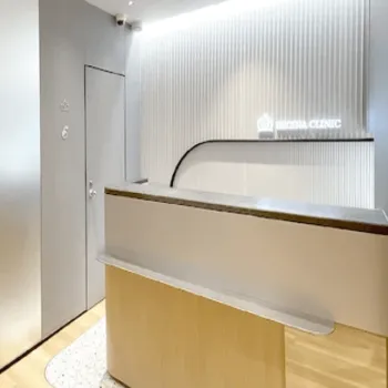 レジーナクリニック 埼玉1院のジェントルマックスプロによる施術を受ける前の受付