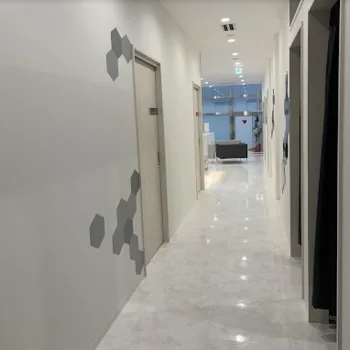 MIL CLINIC OSAKAの院内の様子