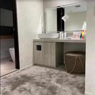 my place beauty clinicの二重整形を受けた後のパウダールーム