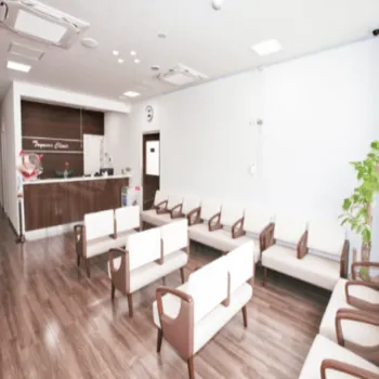 とやまクリニックのジェントルマックスプロによる施術を受ける前の待合室