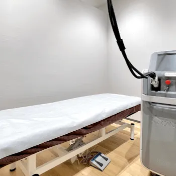 レジーナクリニック 巣鴨付近1院の都度払いの医療脱毛を受ける施術室