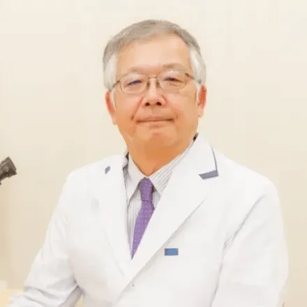 宇都宮ひふ形成外科の二重整形を受ける前の診察を担当する医師
