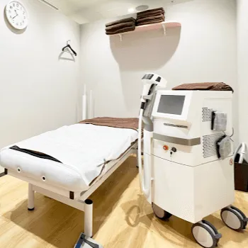 フレイアクリニック 豊洲付近1院の都度払いの医療脱毛を受ける施術室