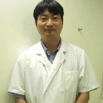 すみれ皮膚科クリニックの医療脱毛を受ける前の診察を担当する医師