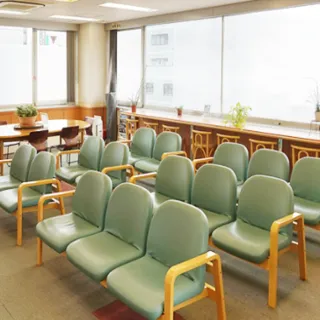 東陽皮膚科医院の医療脱毛を受ける前の待合室