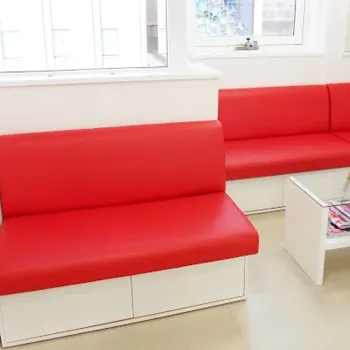 共立美容外科 京都院の脂肪溶解注射を受ける前の待合室