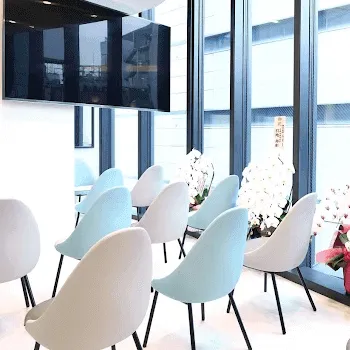 ビューティースキンクリニック 全国3院のケミカルピーリングを受ける前の待合室