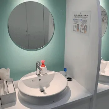 ビューティースキンクリニック 全国3院のケミカルピーリングを受けた後のパウダールーム