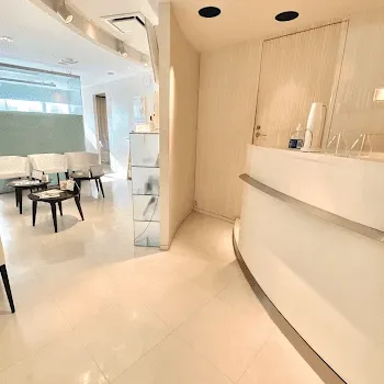 表参道スキンクリニック 全国2院のケミカルピーリングを受ける前の受付