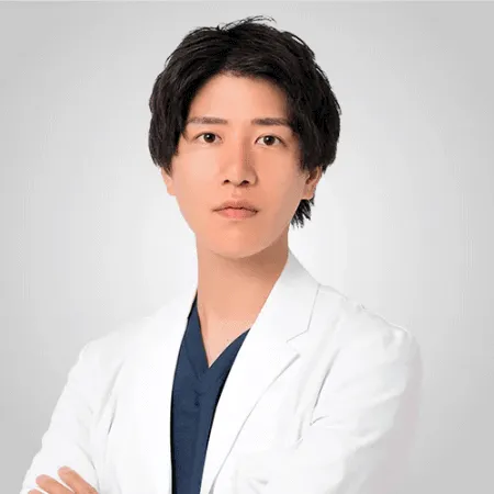 ③TCB東京中央美容外科 京都駅前院の山口 征大医師