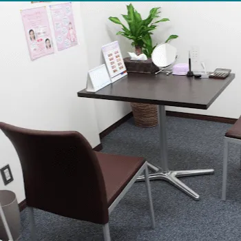 千葉中央美容形成クリニックの刺青除去を受ける前のカウンセリングルーム