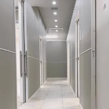 ルラ(LULA)美容クリニック千葉院の刺青除去を受ける前の廊下