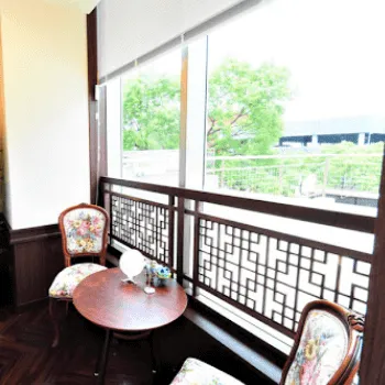 ユイメディカルクリニック幕張医院の刺青除去を受ける前のカウンセリングルーム