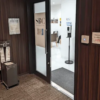 湘南美容クリニック 福岡2院の入口の様子