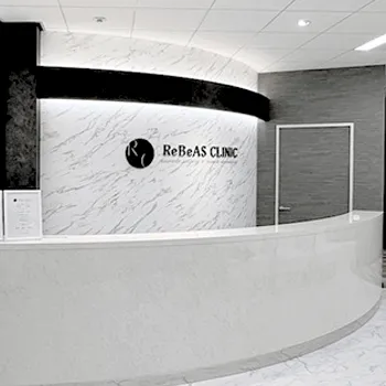 ReBeAS CLINICの刺青除去を受ける前の受付