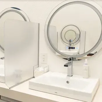 ルラ美容クリニック 福岡院の肩ボトックスを受けた後のパウダールーム