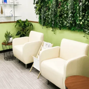 ヴァージンクリニック福岡1院の肩ボトックスを受ける前の待合室