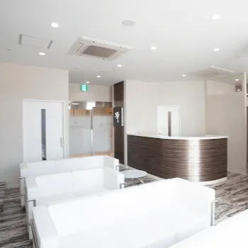 共立美容外科 広島院の刺青除去を受ける前の待合室