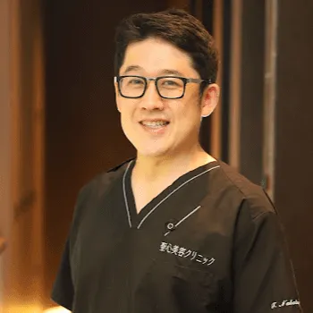 聖心美容クリニック 広島院の刺青除去を受ける前の診察を担当する医師