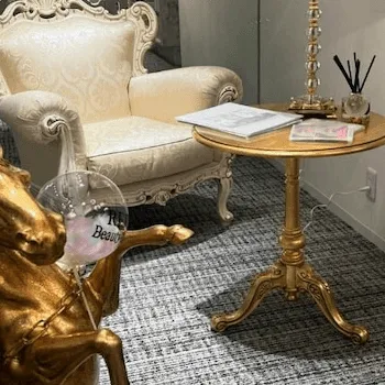 REJU Beauty Clinicの刺青除去を受ける前の待合室