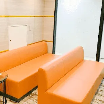 共立美容外科 神奈川1院の刺青除去を受ける前の待合室