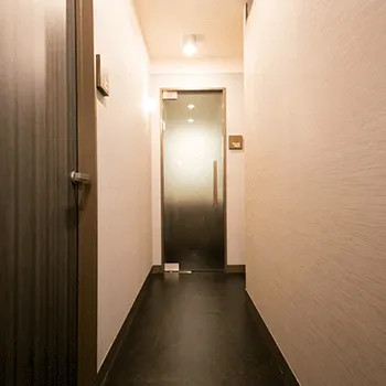 聖心美容クリニック 神奈川1院の刺青除去を受ける前の廊下