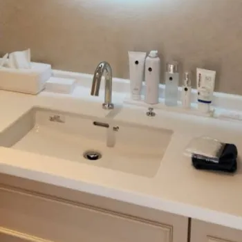 eクリニック 金沢本院の肩ボトックスを受けた後のパウダールーム