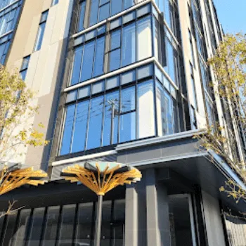 eスキンクリニック 金沢の刺青除去を受けるクリニックが入っているビルの外観