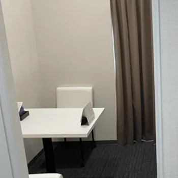 神戸ゆりクリニックのデンシティを受ける前のカウンセリングルーム