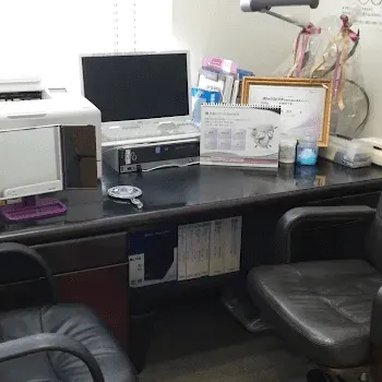 神成美容外科のヒアルロン酸注射を受ける前の待合室