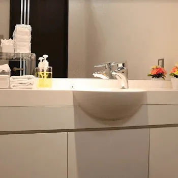 神戸中央クリニックの刺青除去を受けた後のパウダールーム