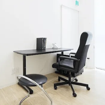 杉本美容形成外科の刺青除去を受ける前の診察室