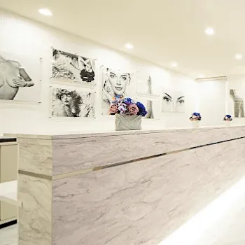 TCB東京中央美容外科 神戸院の刺青除去を受ける前の受付