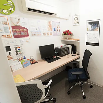 トアロード形成美容クリニックの刺青除去を受ける前の診察室