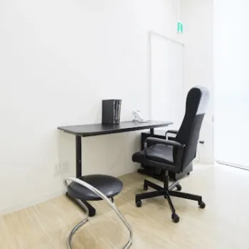 杉本美容形成外科のヒアルロン酸注射を受ける前の待合室