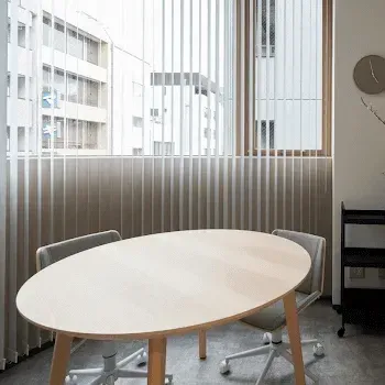 エルムクリニック 神戸院の肩ボトックスを受ける前の待合室