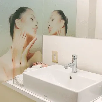 共立美容外科 京都院の刺青除去を受けた後のパウダールーム