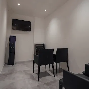 TCB東京中央美容外科 京都2院の刺青除去を受ける前の待合室