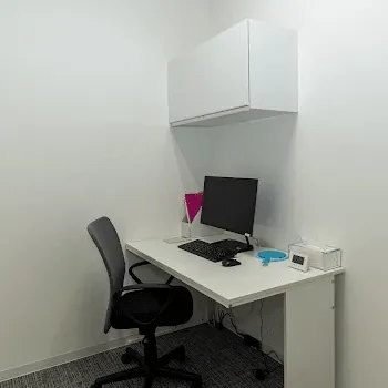 ルラ(LULA)美容クリニック 名古屋2院のケミカルピーリングを受ける前の診察室