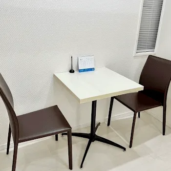 名古屋マリアクリニックのケミカルピーリングを受ける前のカウンセリングルーム