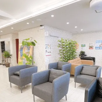 名駅さくら医院・歯科・皮膚科のケミカルピーリングを受ける前の待合室