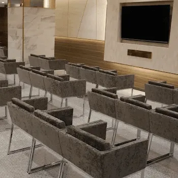 品川美容外科 名古屋院のケミカルピーリングを受ける前の待合室