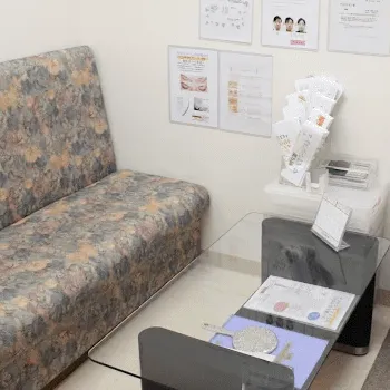 城本クリニック 名古屋のケミカルピーリングを受ける前のカウンセリングルーム