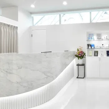 オラクル美容皮膚科 名古屋院のデンシティを受ける前の受付