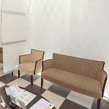 高須クリニック 名古屋2院の刺青除去を受ける前の待合室