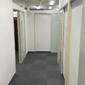 名古屋中央クリニックのピコスポットを受ける前の廊下